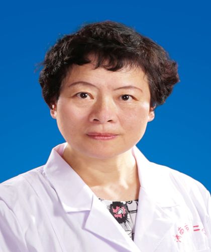 张宁
